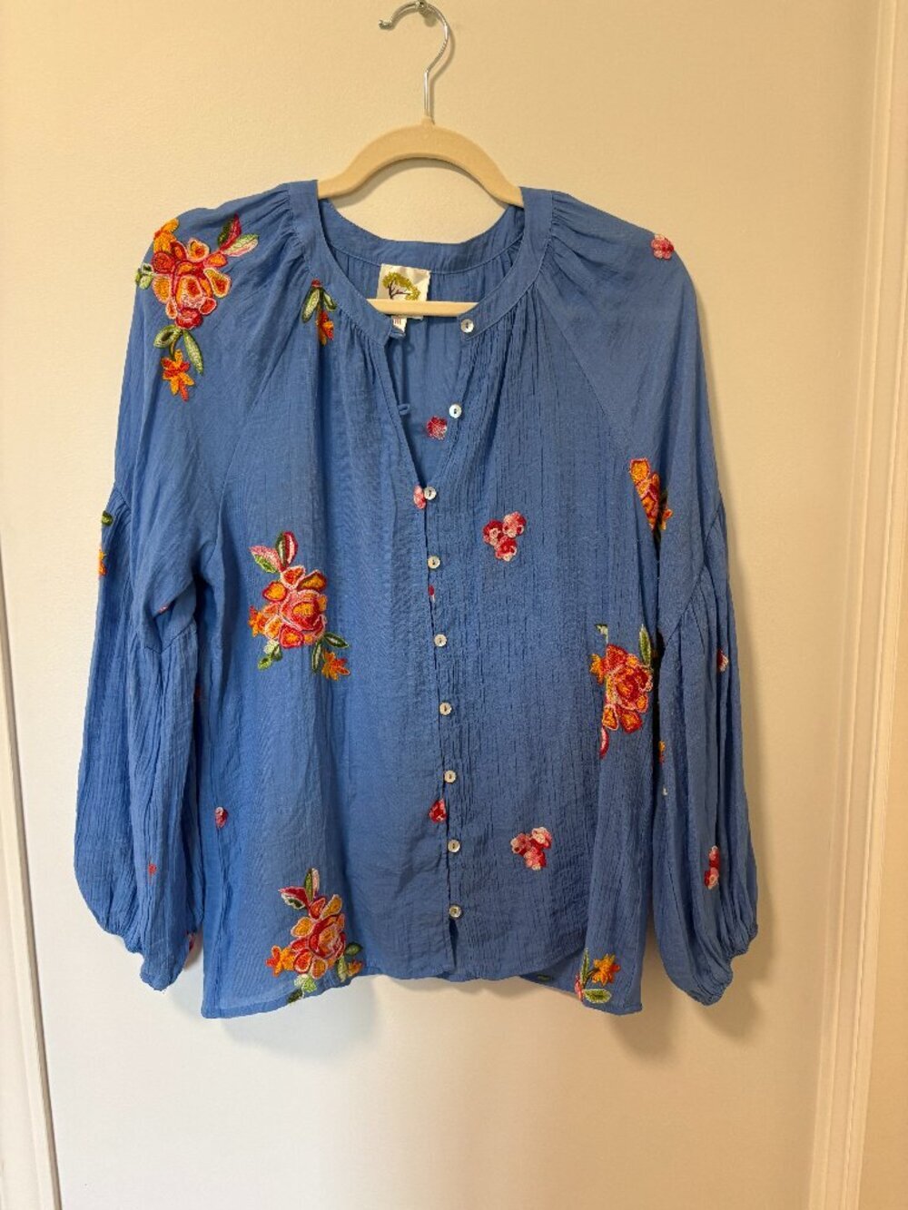 Anthropologie Fig And Flower Floral Embroidered Button Front Blouse Sz M